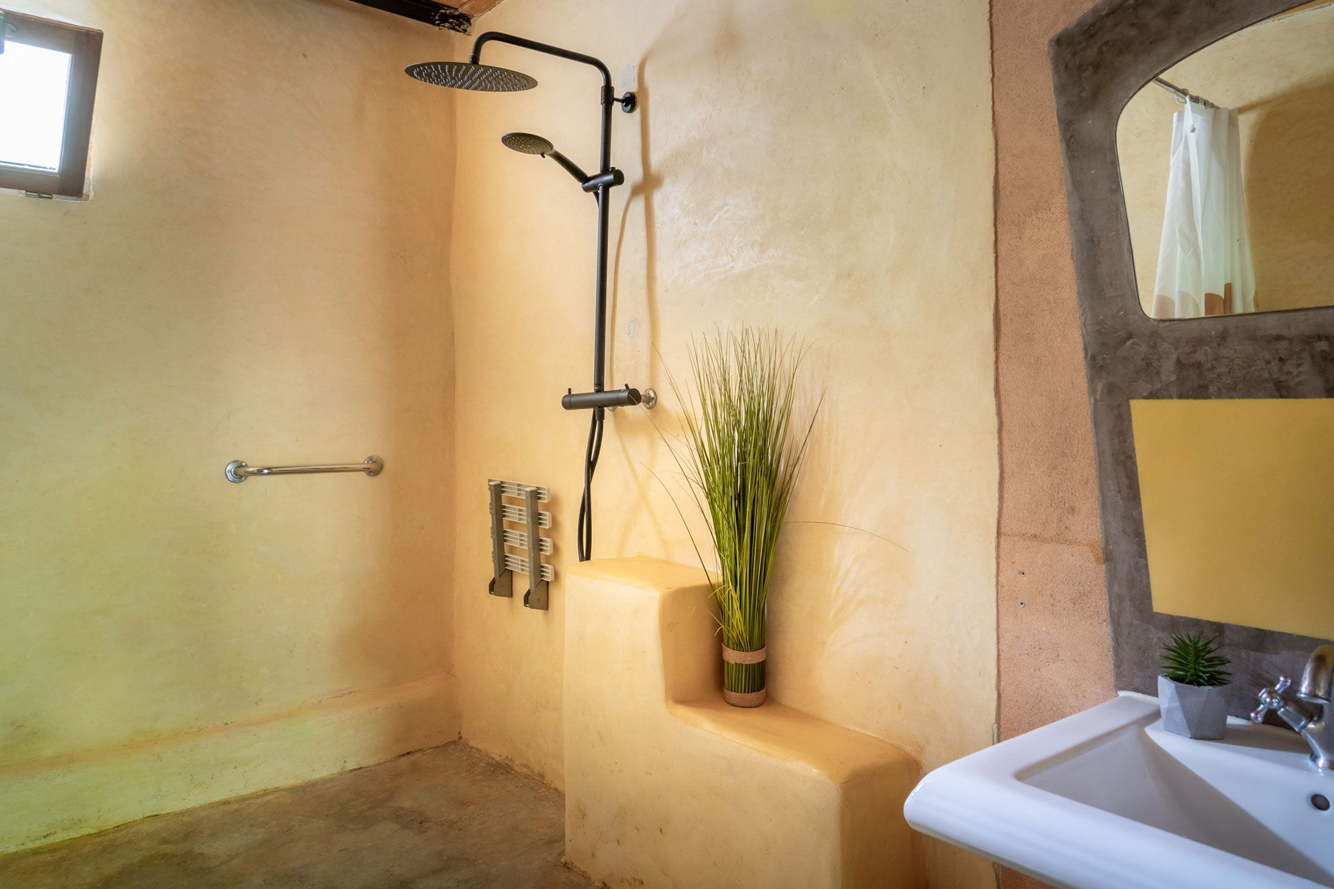 Aura Bath at Couvent des Ursulines