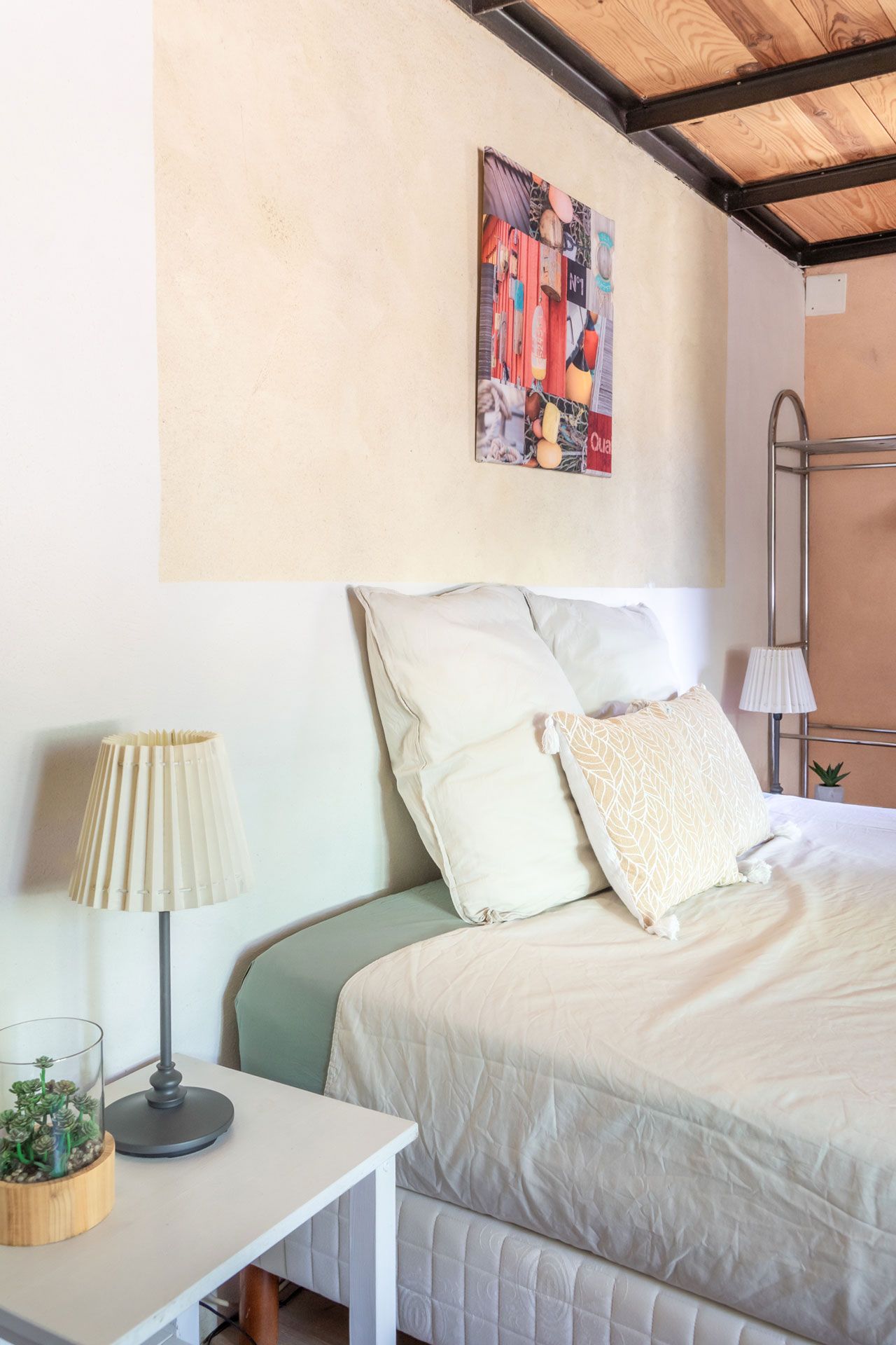 Aura Bed at Couvent des Ursulines
