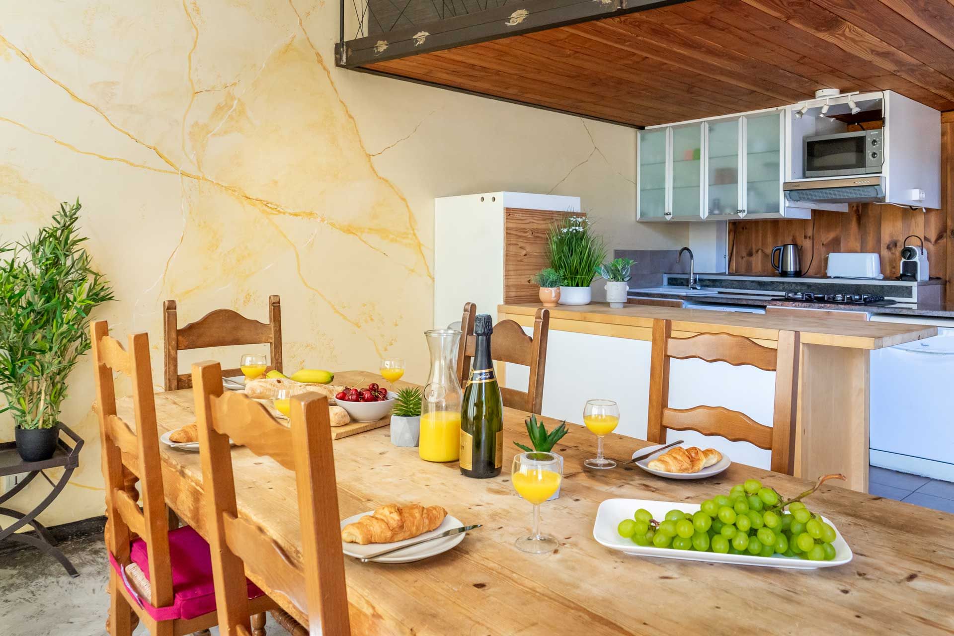 Fontedicto Kitchen at Couvent des Ursulines