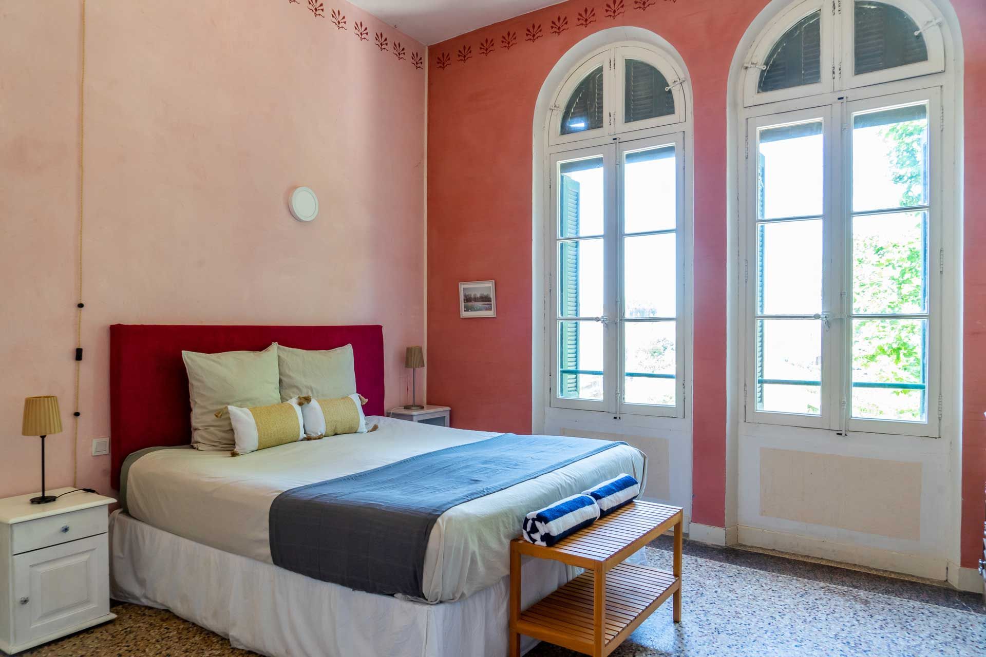 Pierrot Bed at Couvent des Ursulines