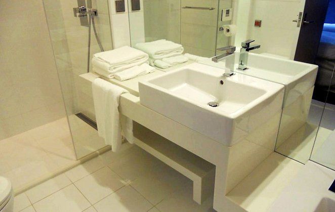 Acrulat SIA Mākslīgā akmens virsmas no Hanex 6