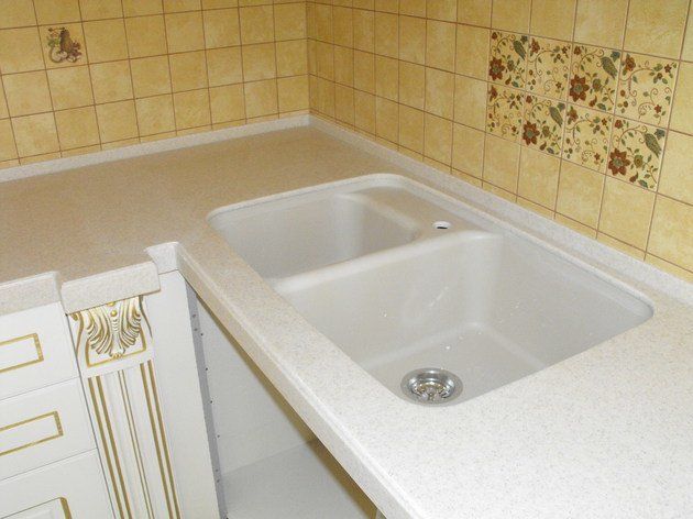 SIA ACRULAT Vannas istabas virsmas no mākslīgā akmens 10