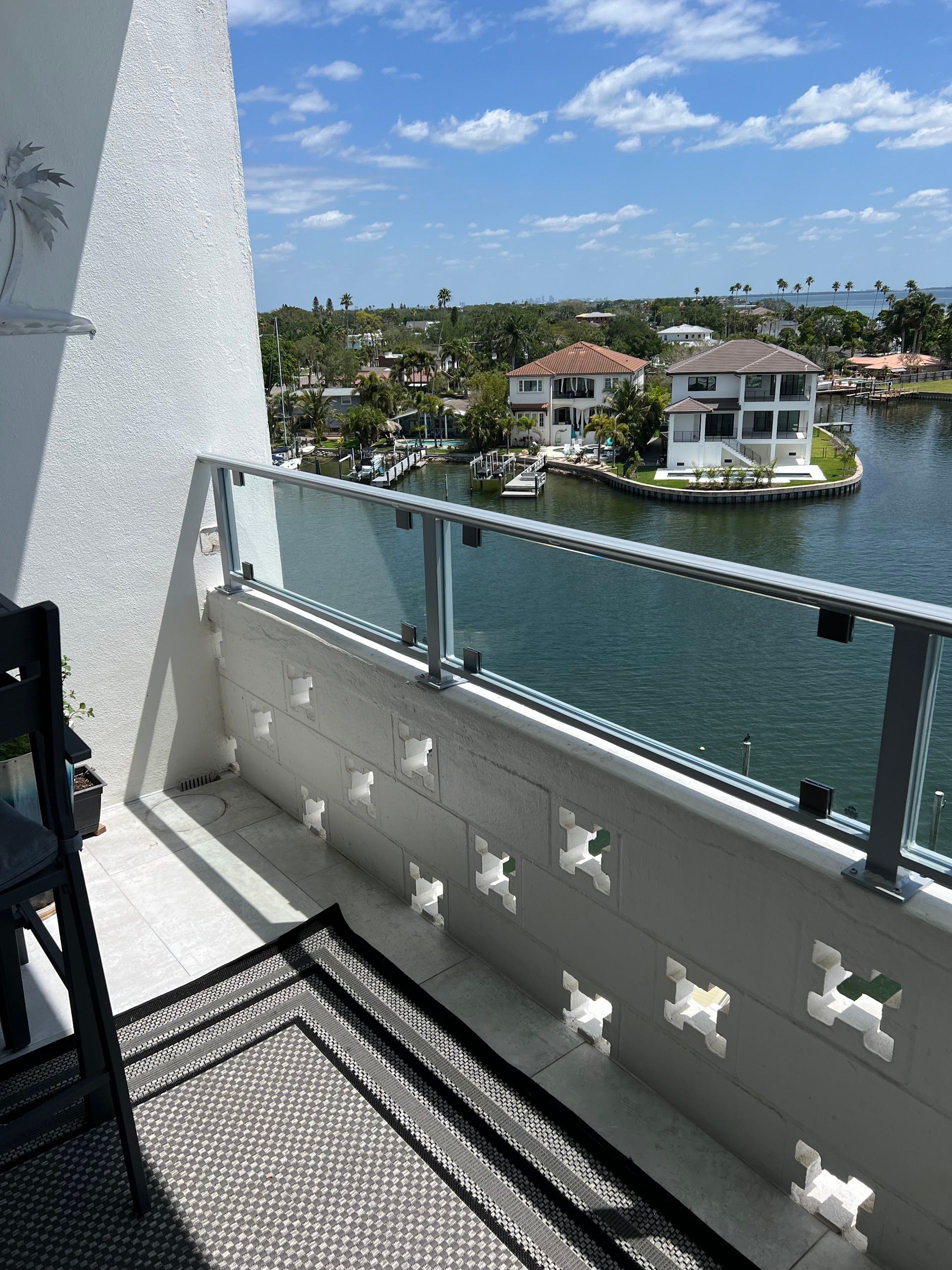 Glass Wall architecture - Glass Company in Saint Petersburg, FL