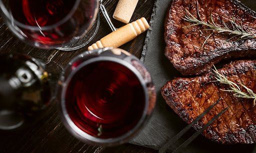 Drinks That Pair Well With Steak