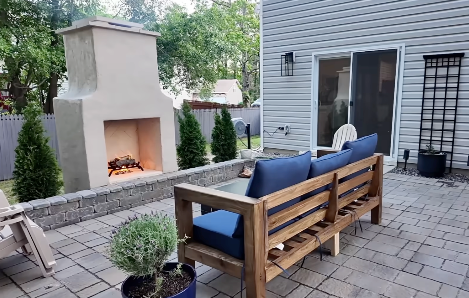outdoor fireplace construction