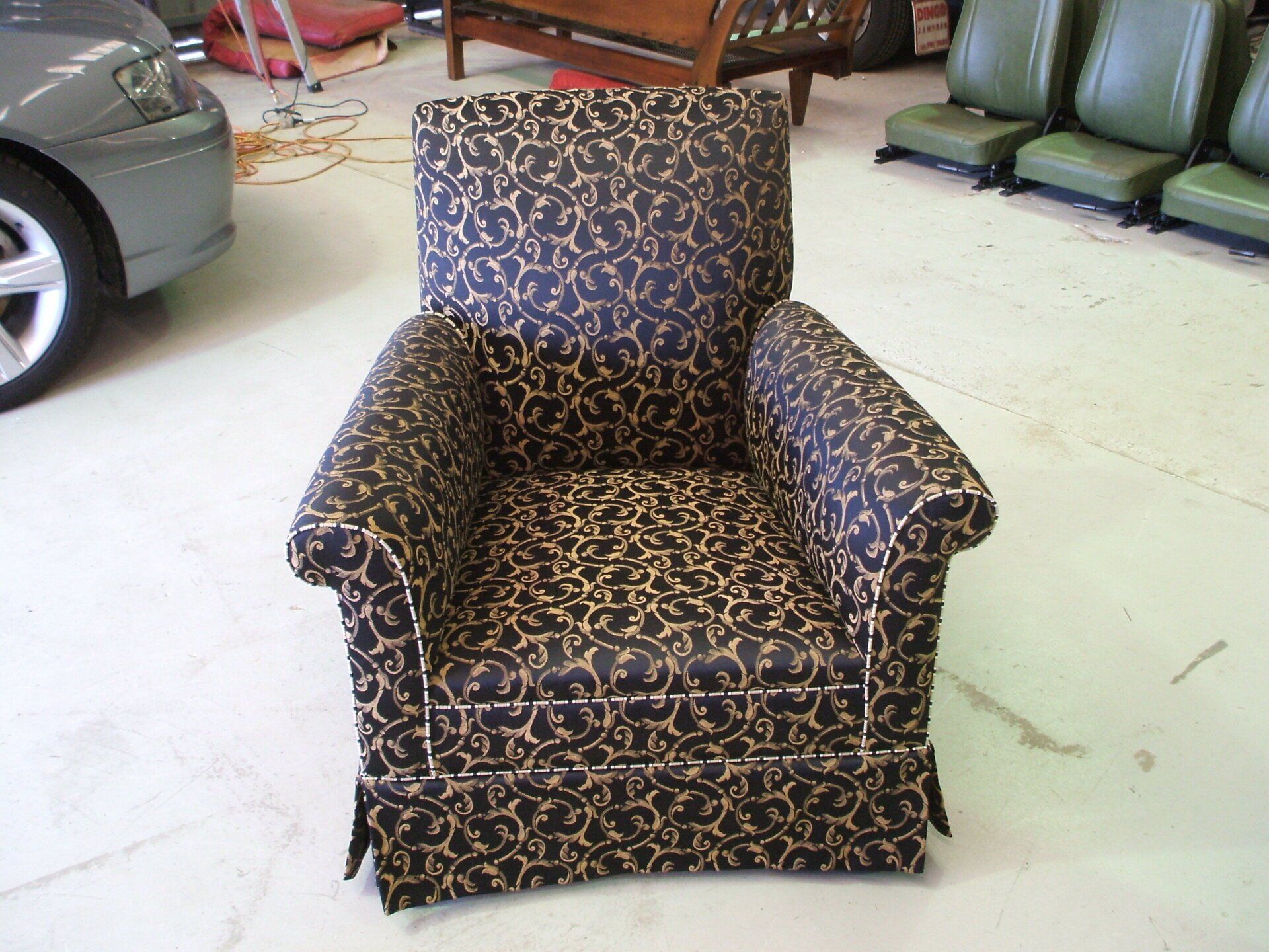 Antique Single Lounge Chair with Piping