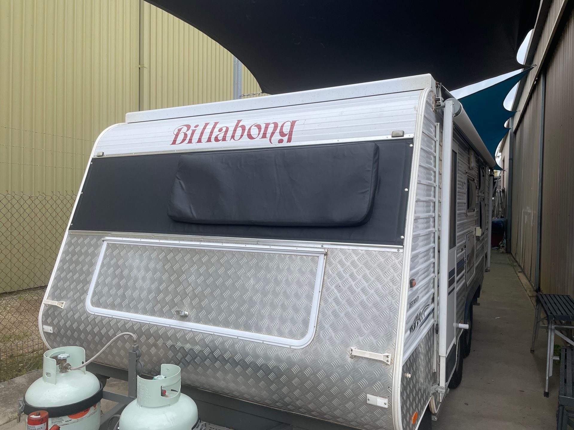 Billabong Offroad front window padded cover with zip