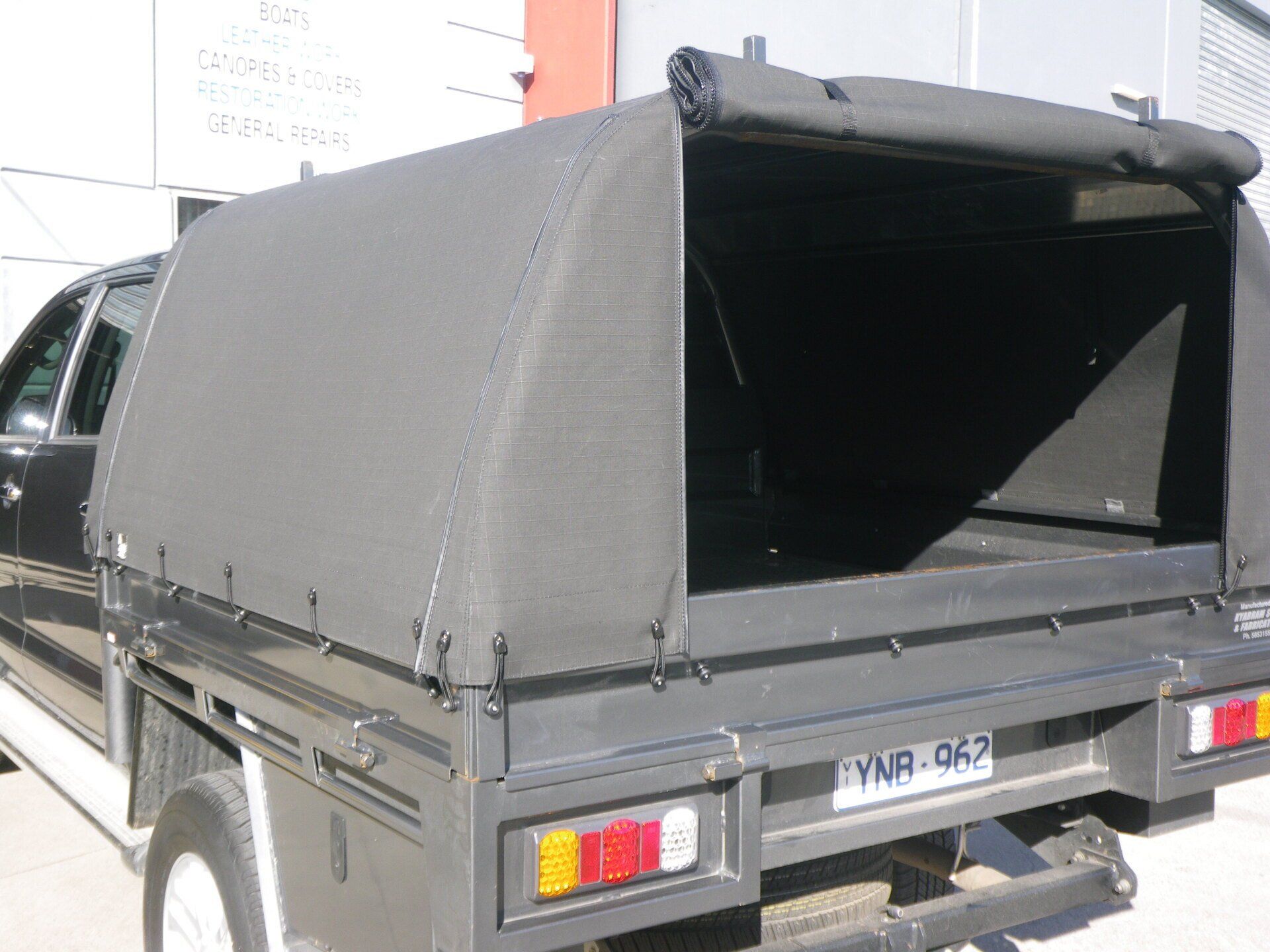 Canvas cover for tradesman ute