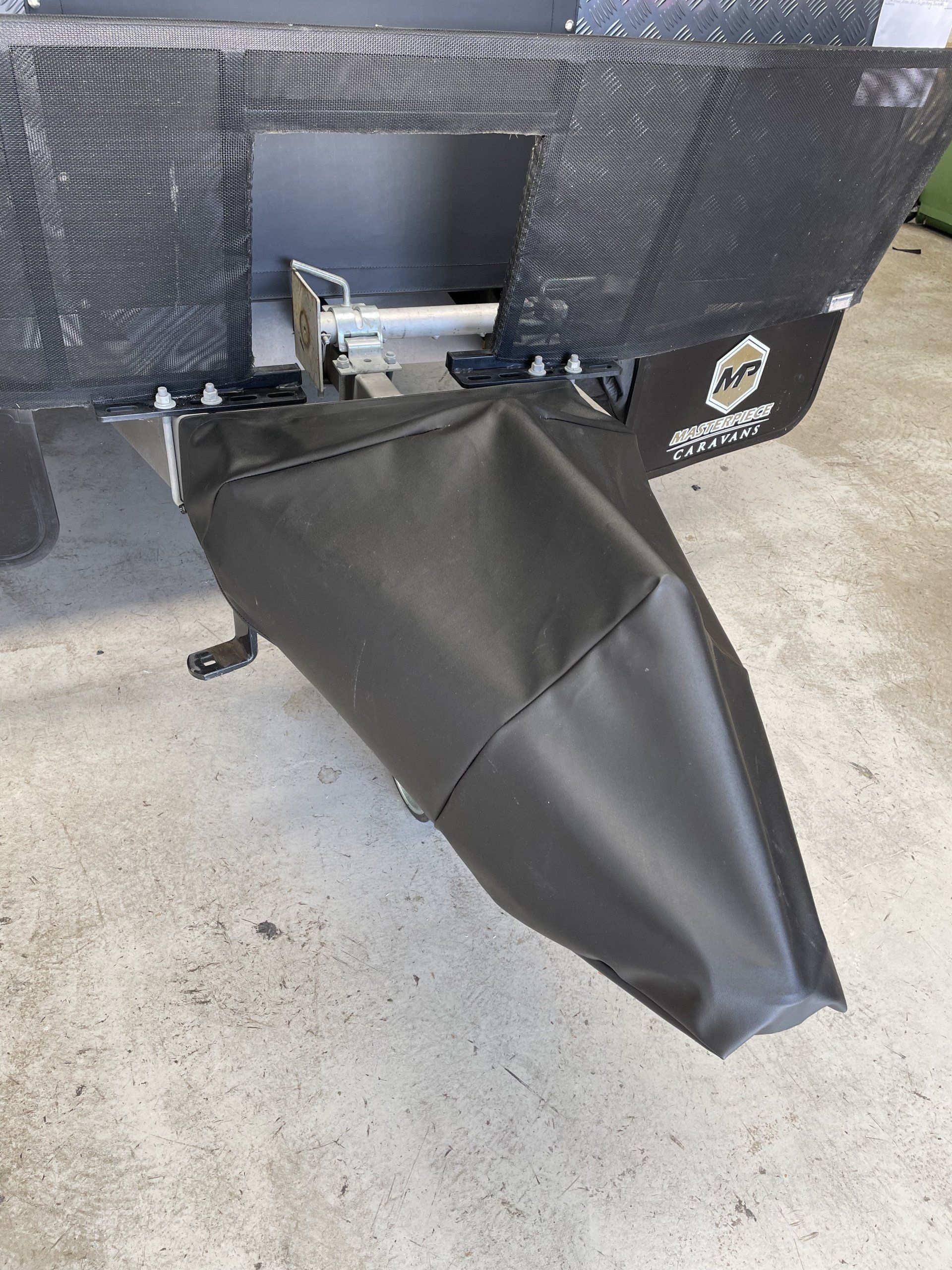 Caravan drawbar waterproof tonneau cover