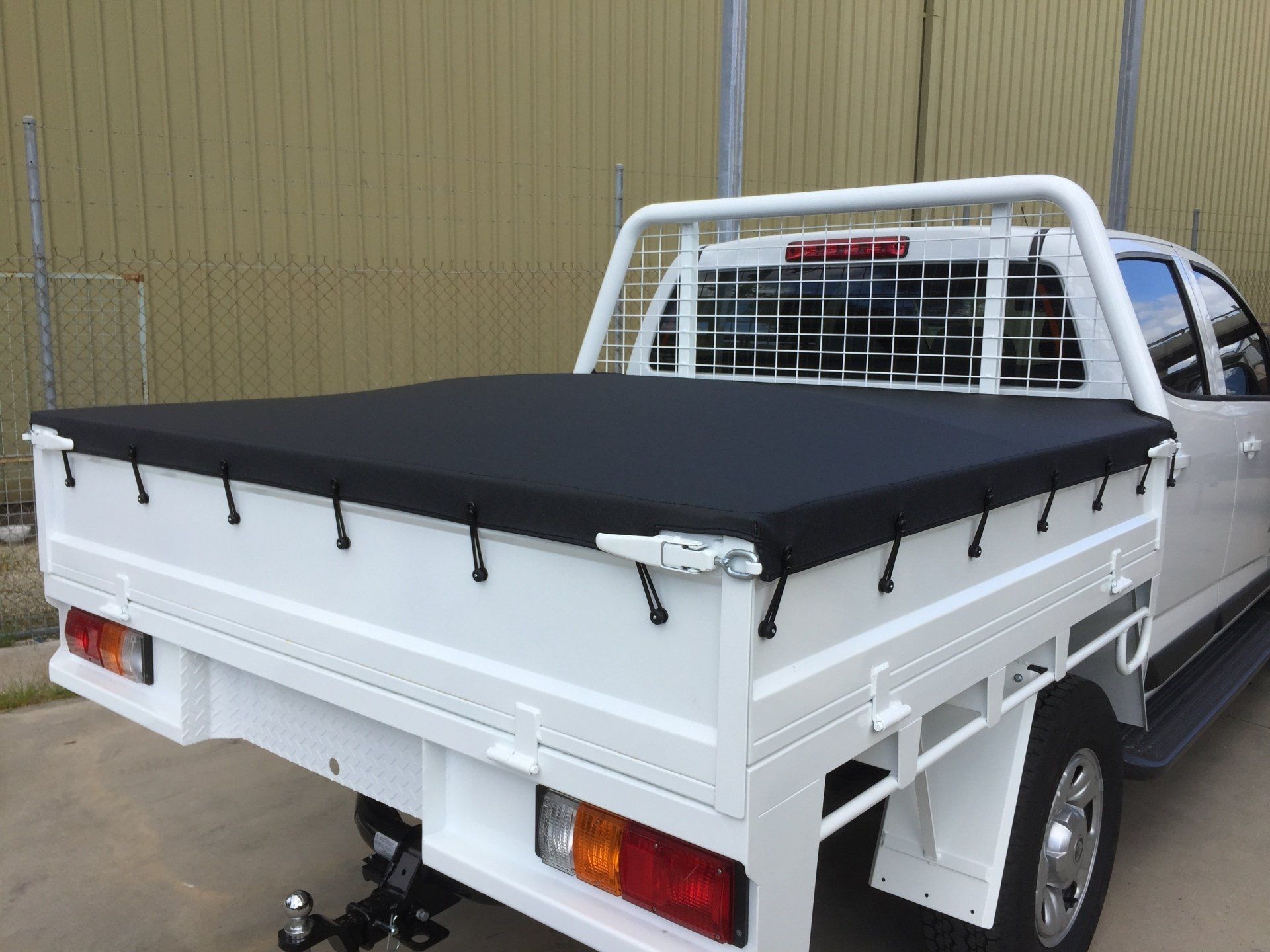Custom bunji style tonneau on steel tray