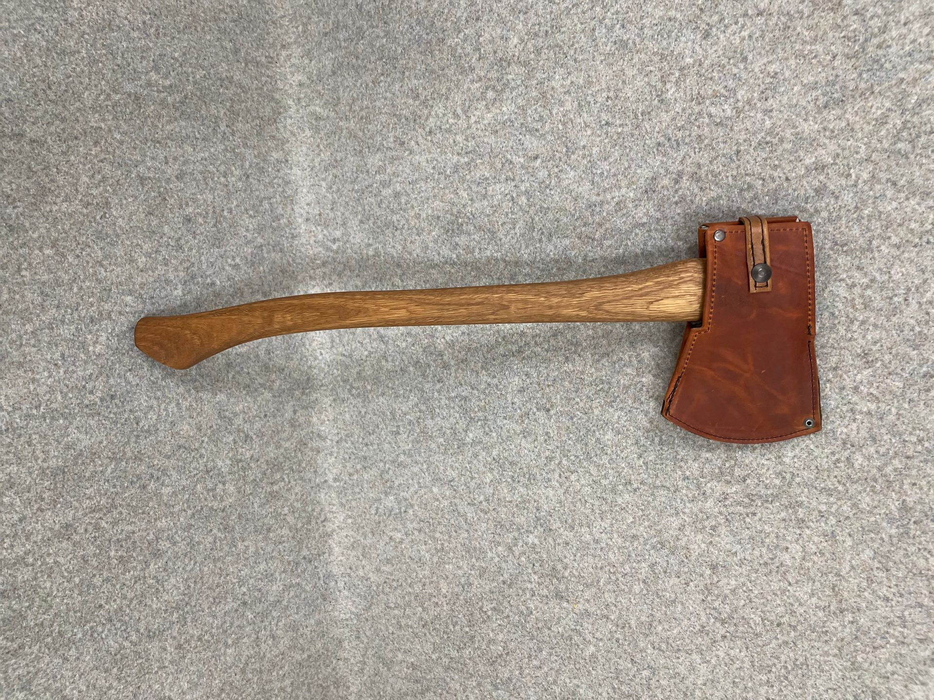 Custom leather axe cover