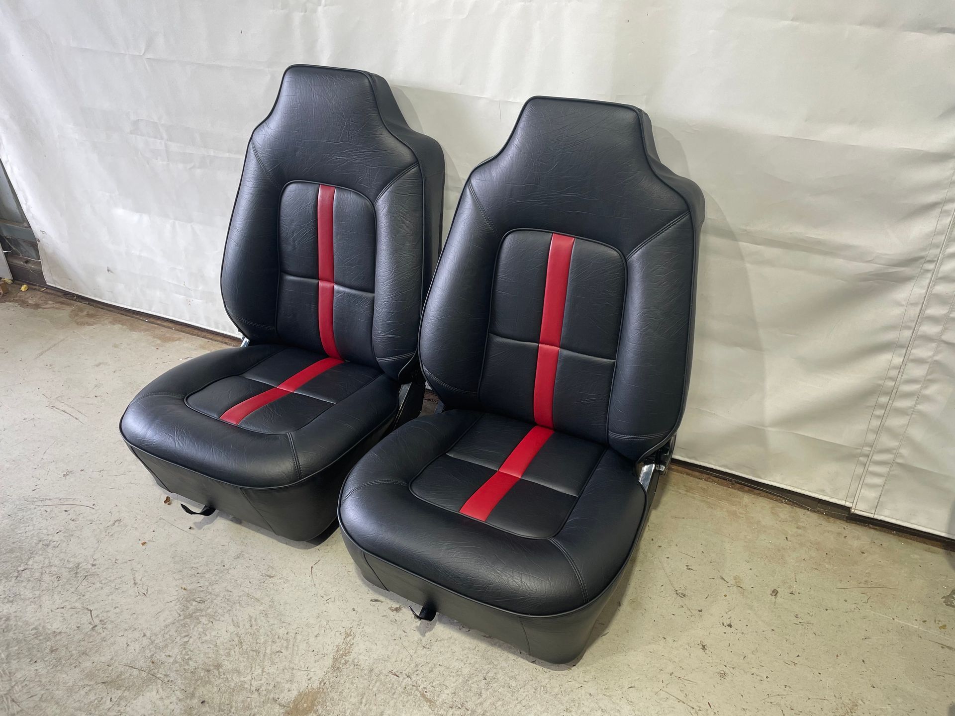 HJ Monaro original restoration of bucket seats