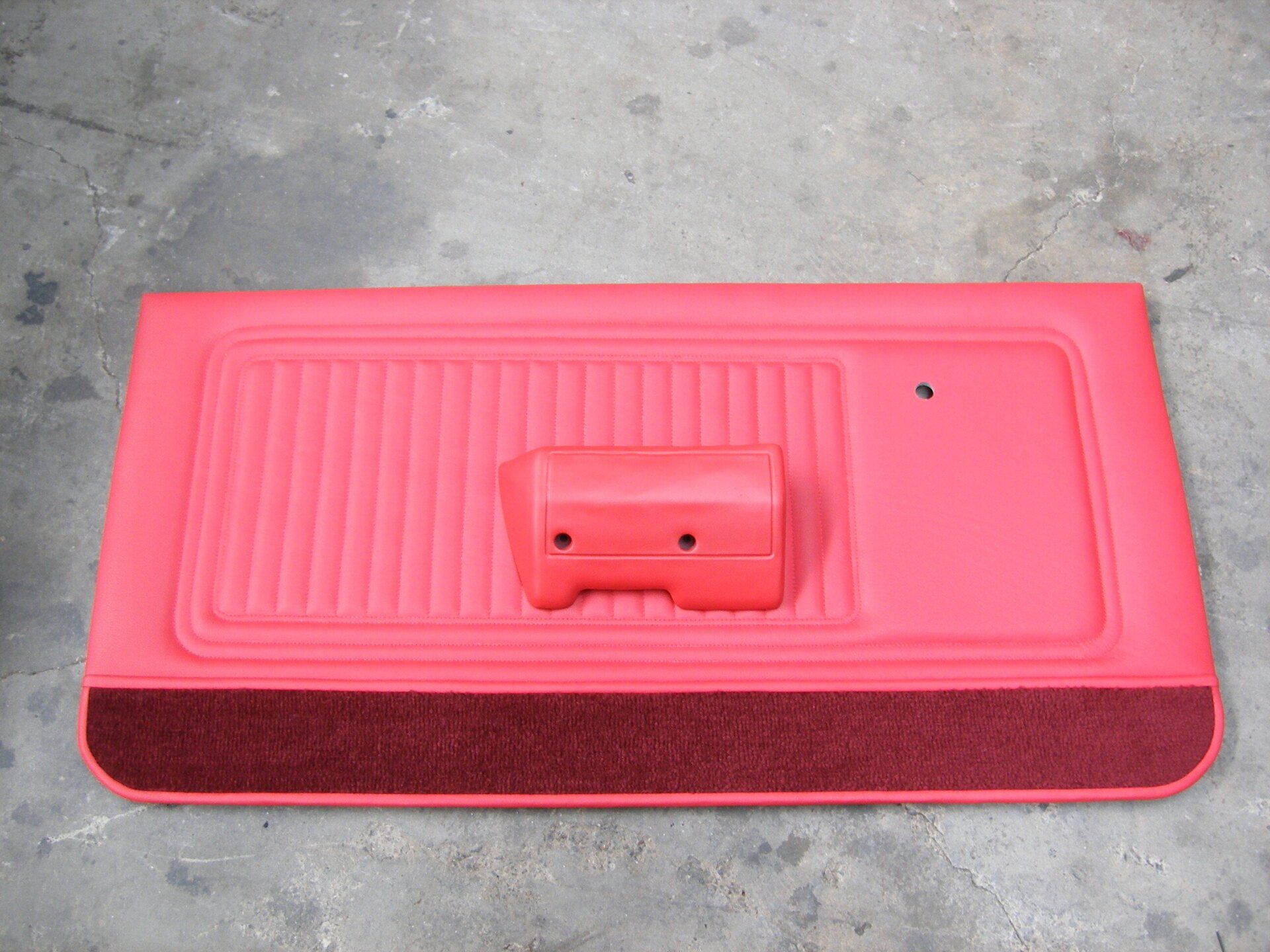 HK Monaro Leather Door Trim