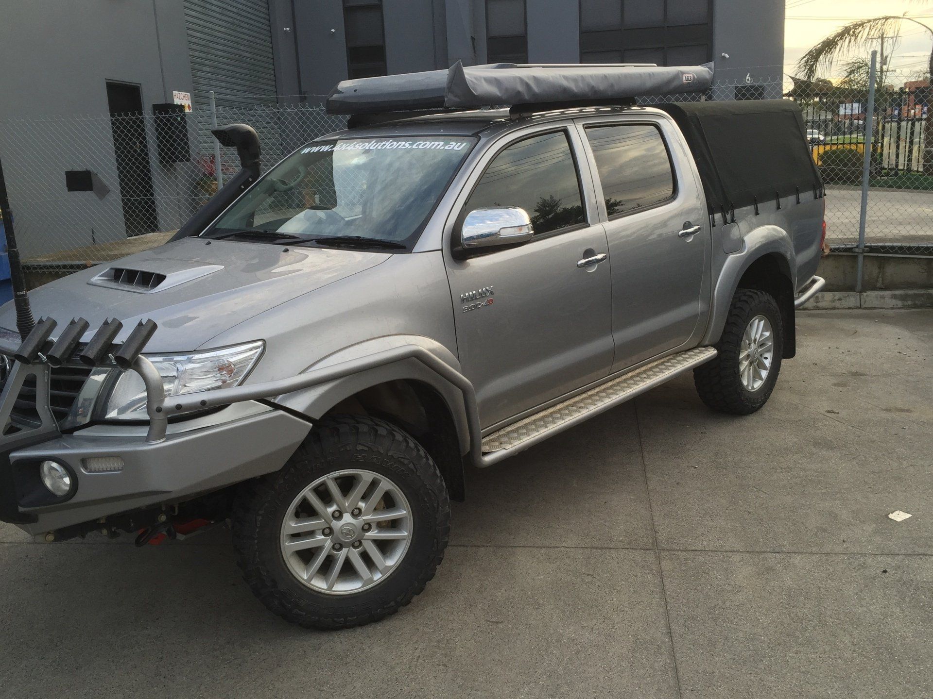Hilux canopy canvas