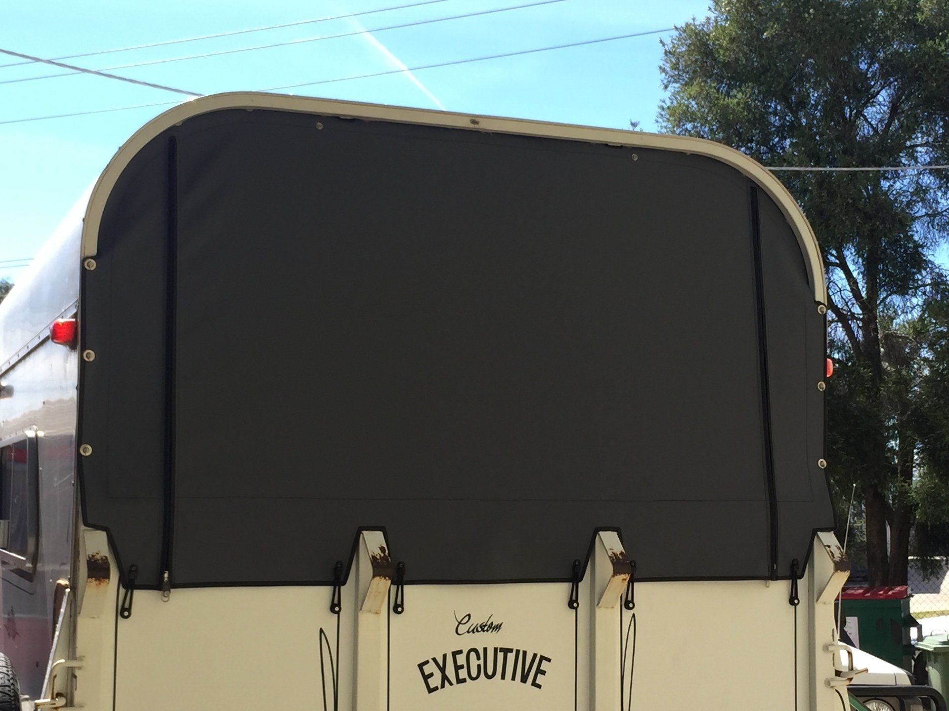 Horsefloat rear storm cover with zips