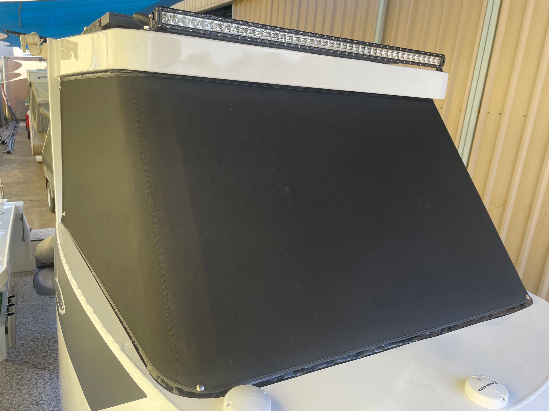 Makocraft protective screen cover