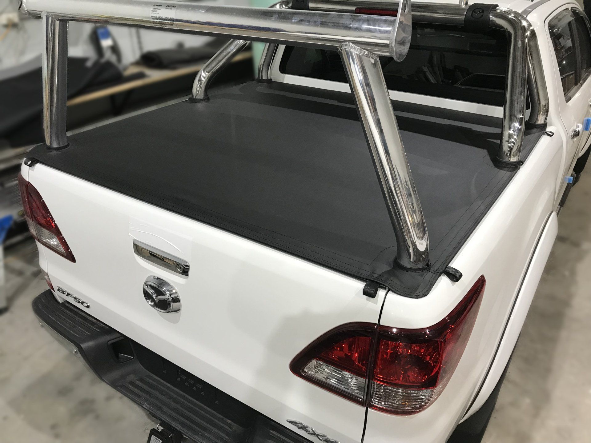 Mazda BT-50 Slikfit clipless tonneau with sports bars