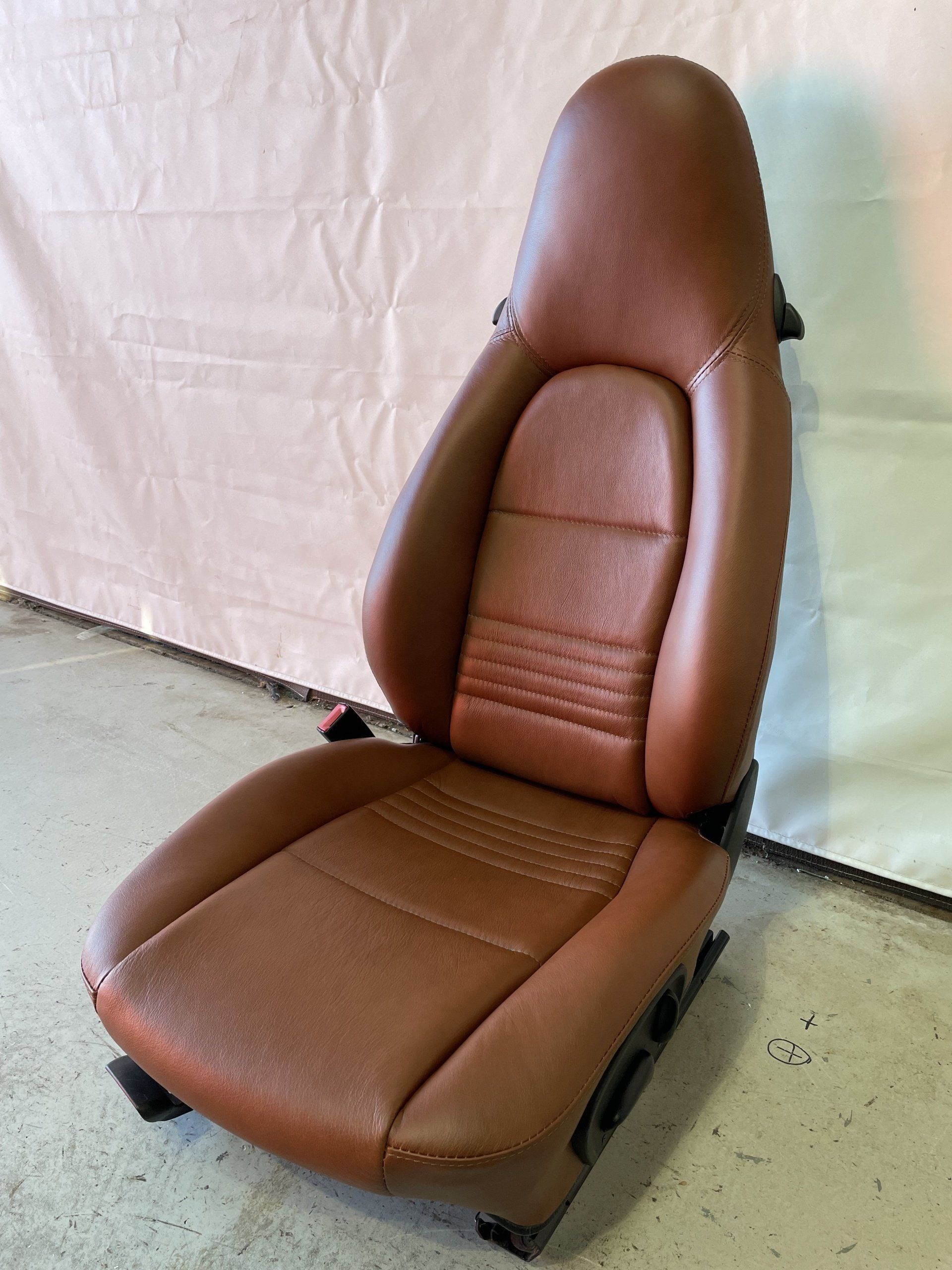 Mazda MX5 leather seats