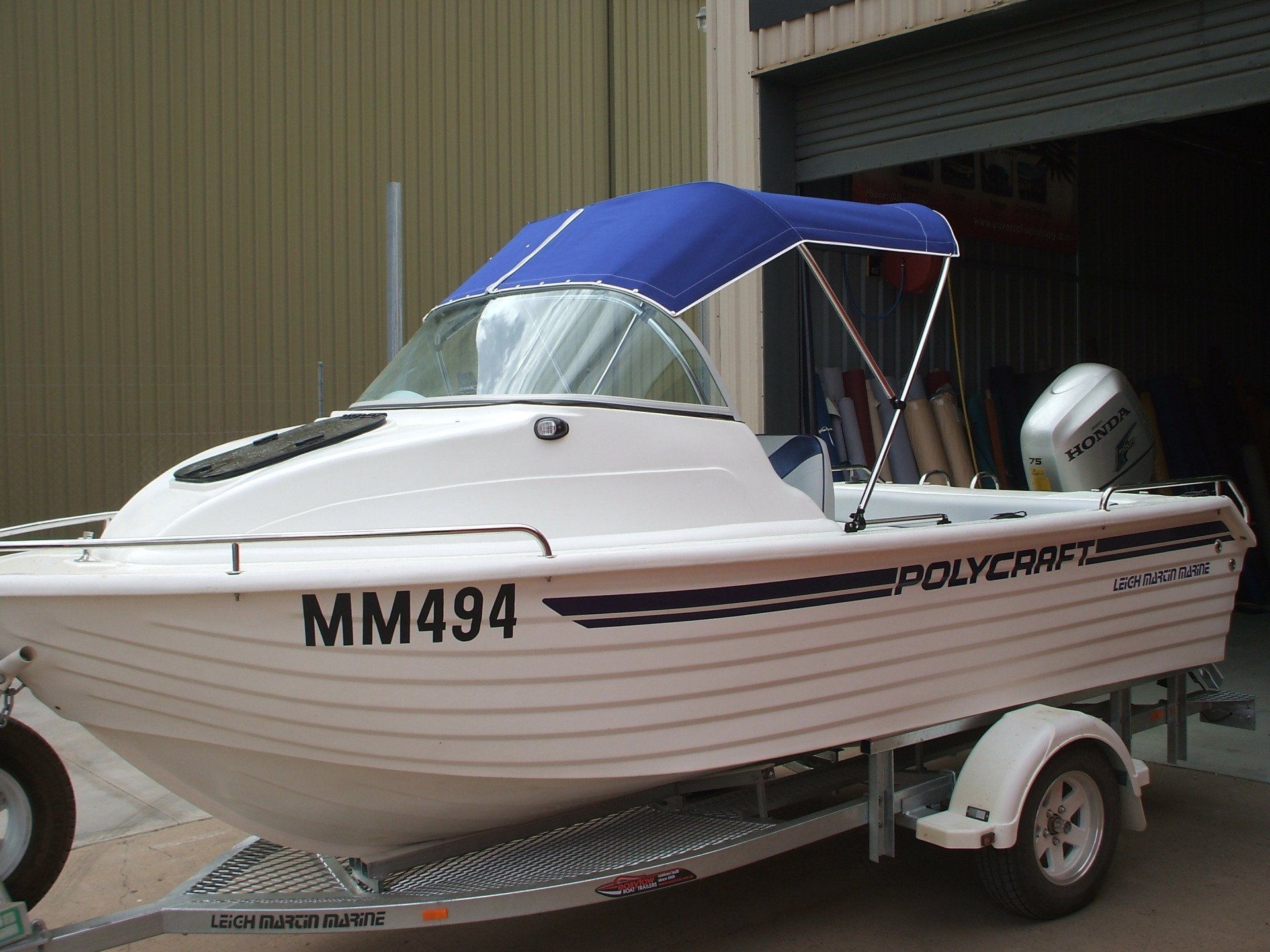 Polycraft with Canopy