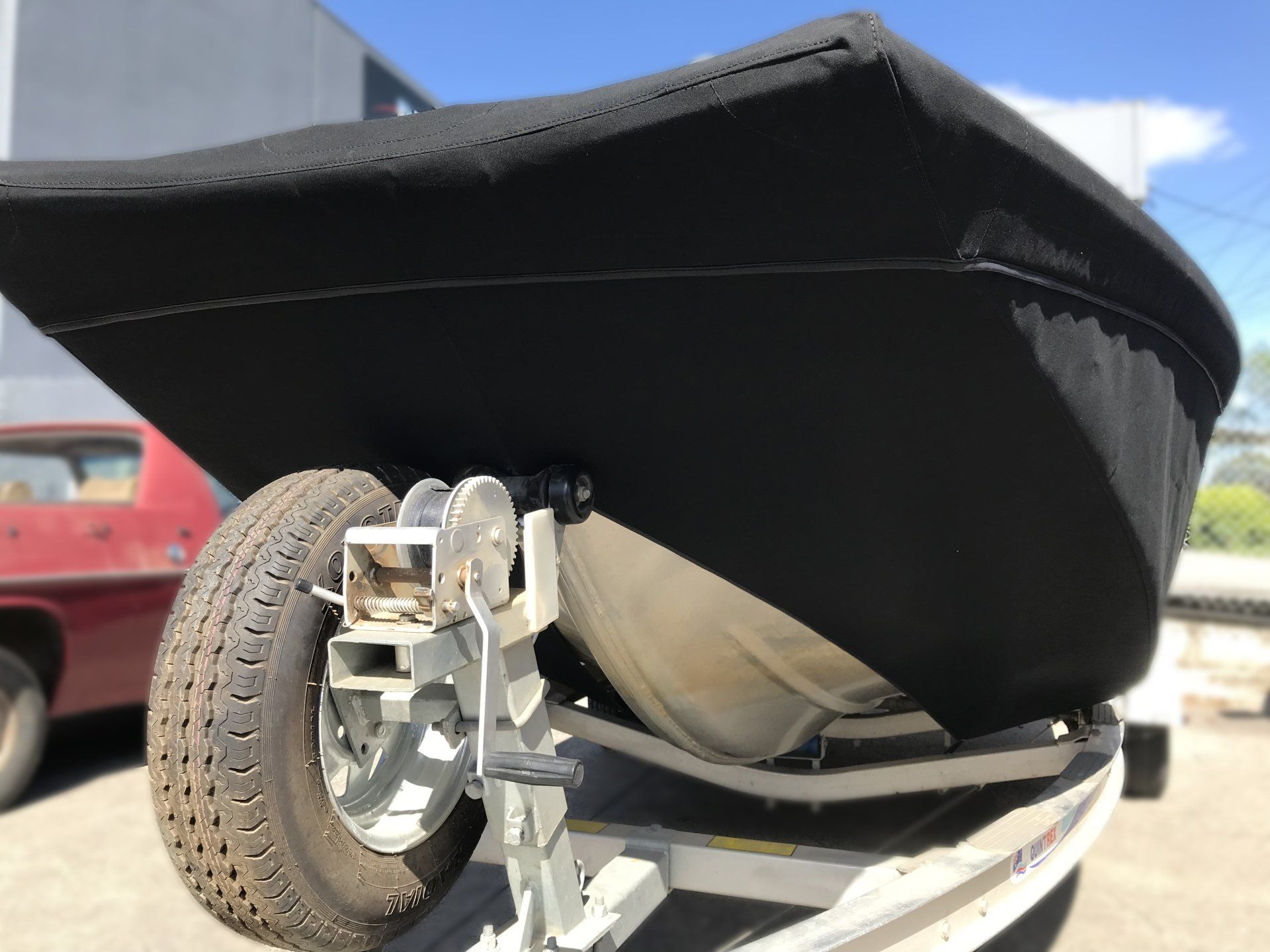 Quintrex F481 Hornet bag cover with stone guards