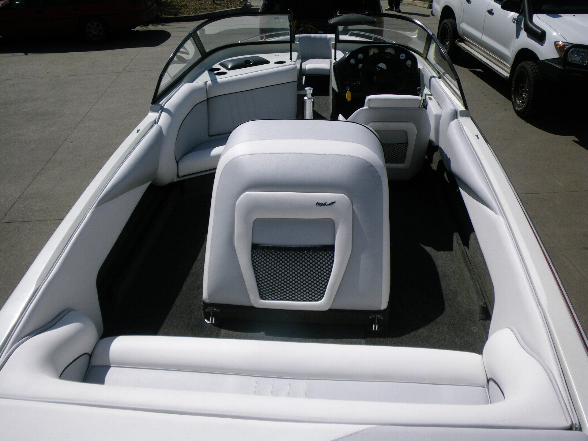 Tige Ski Boat Full Interior