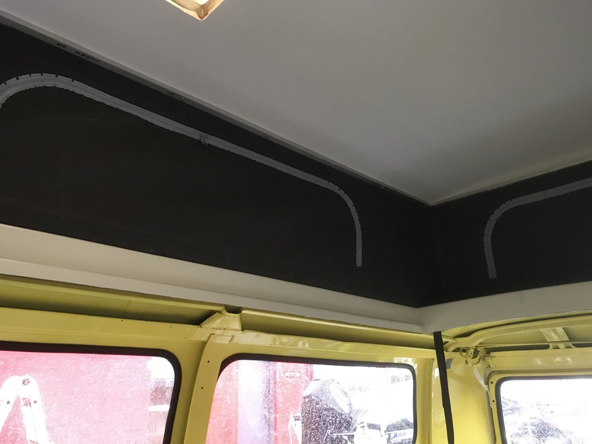 Volkswagen Kombi pop top canvas zip open mesh