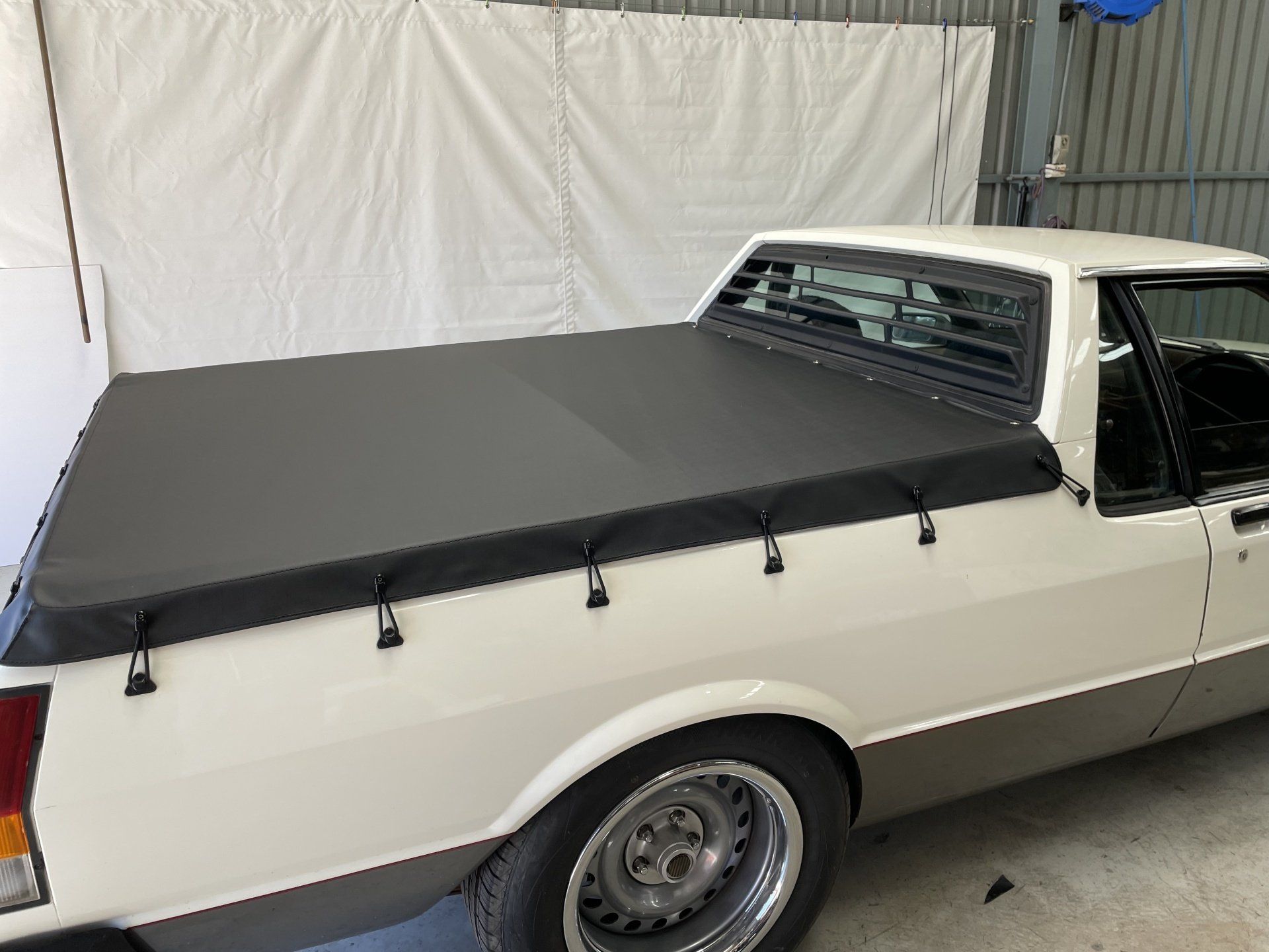 XF Falcon traditional bunji style tonneau cover