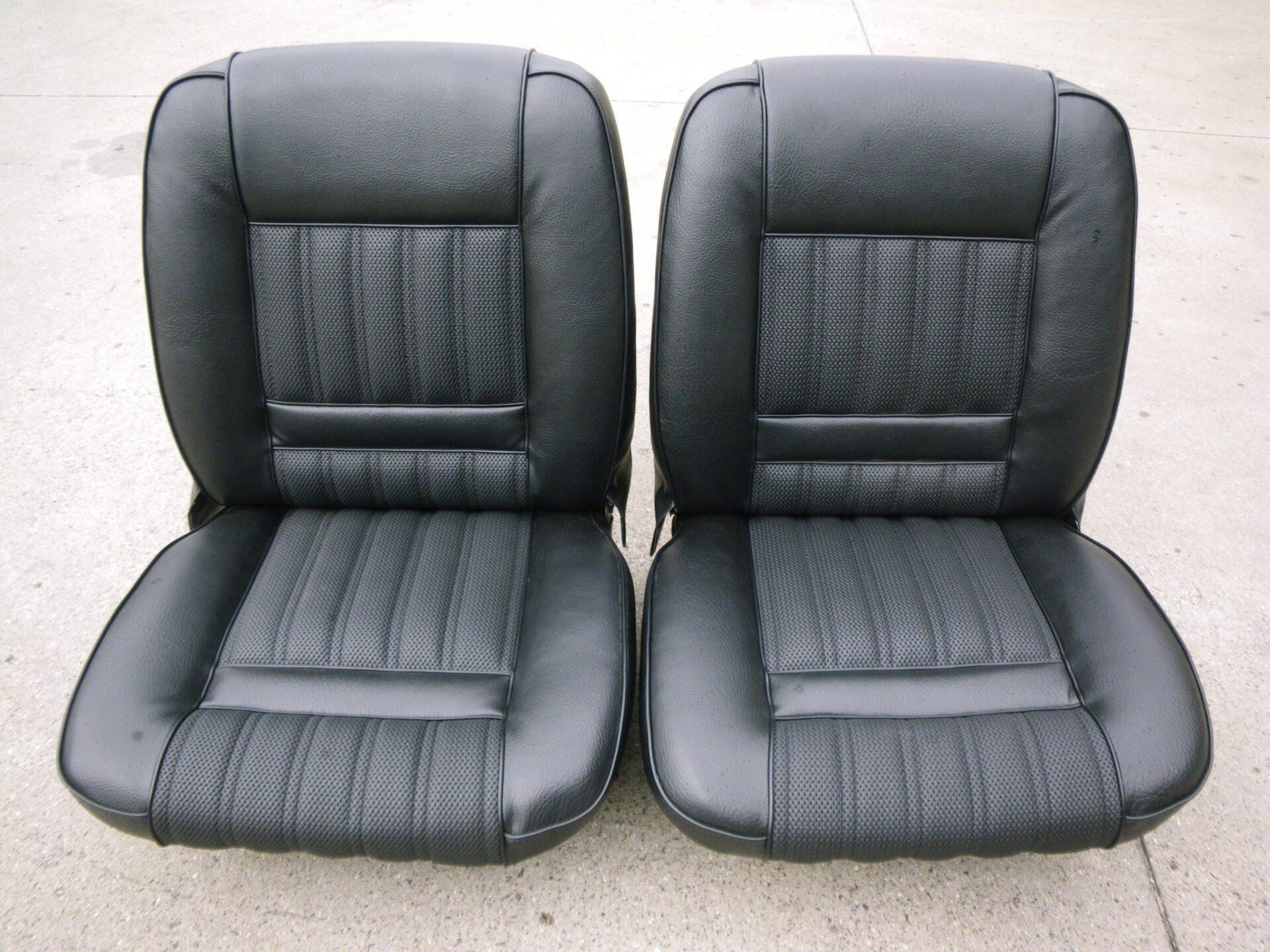 XY Falcon GT Bucket Seats black