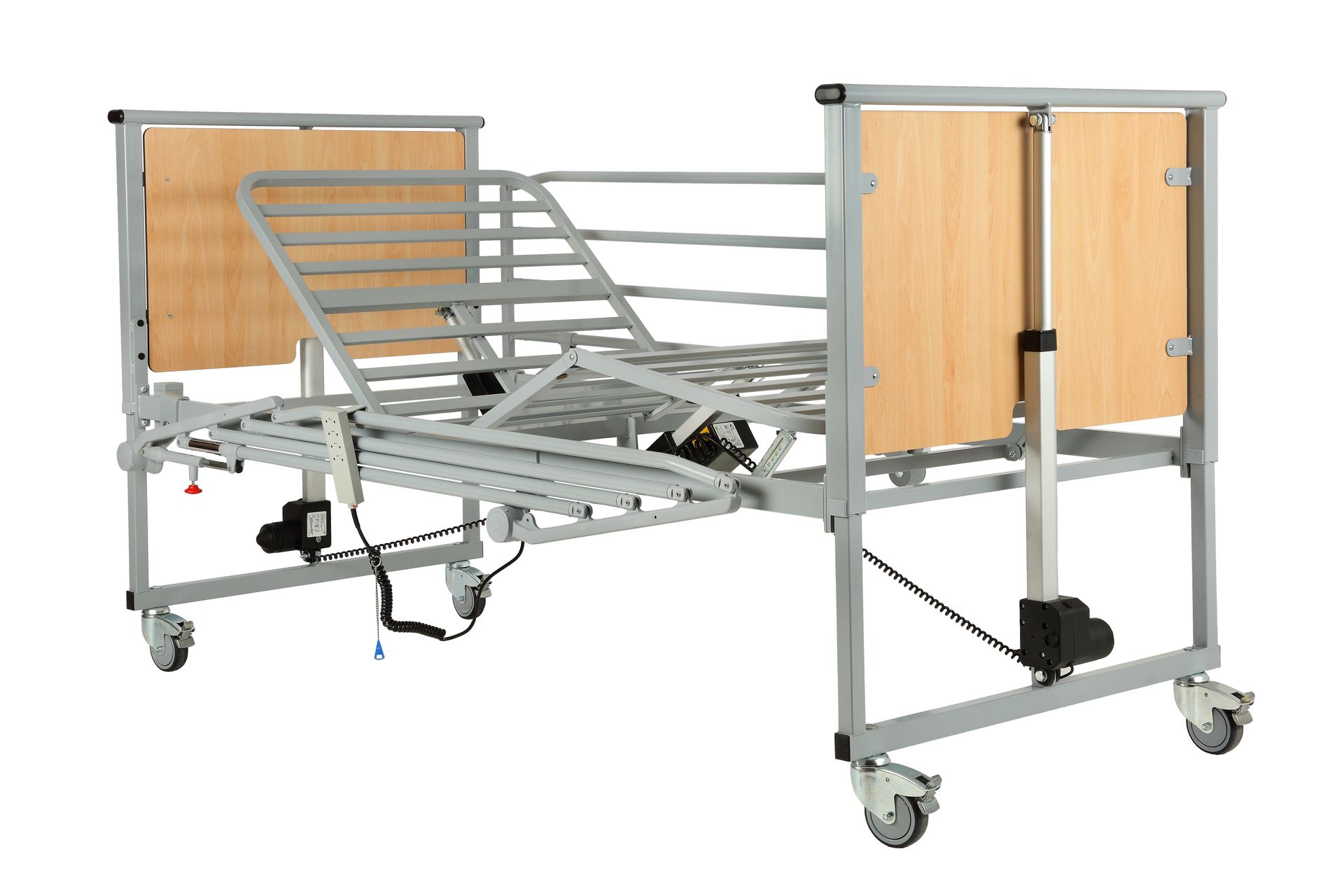 Cama de hospital ajustable con cabecero y piecero de color beige, estructura de metal y ruedas.