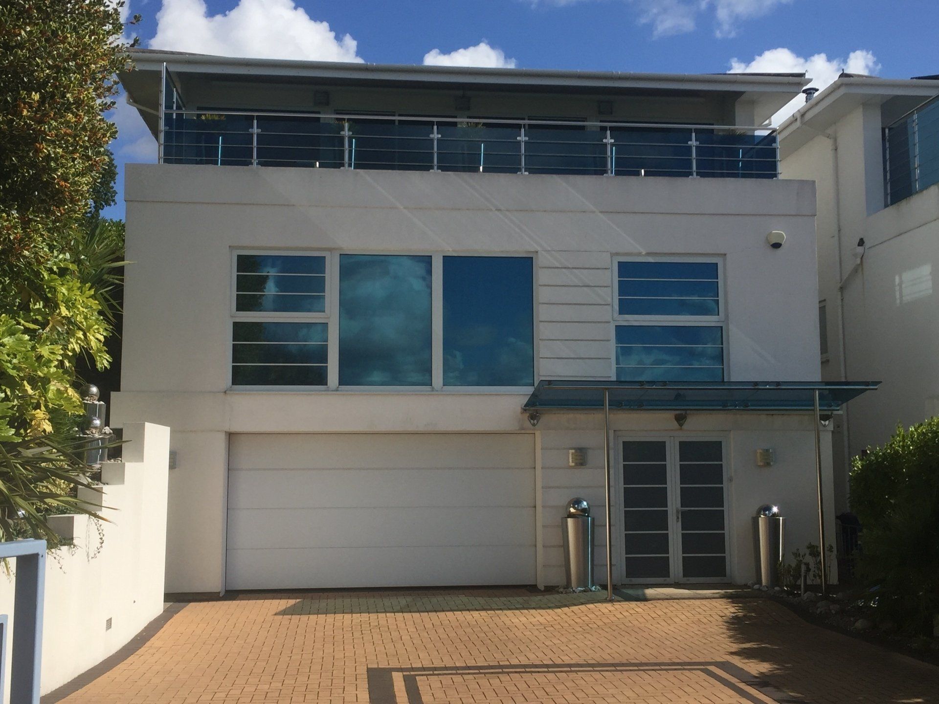 outside contemporary new home