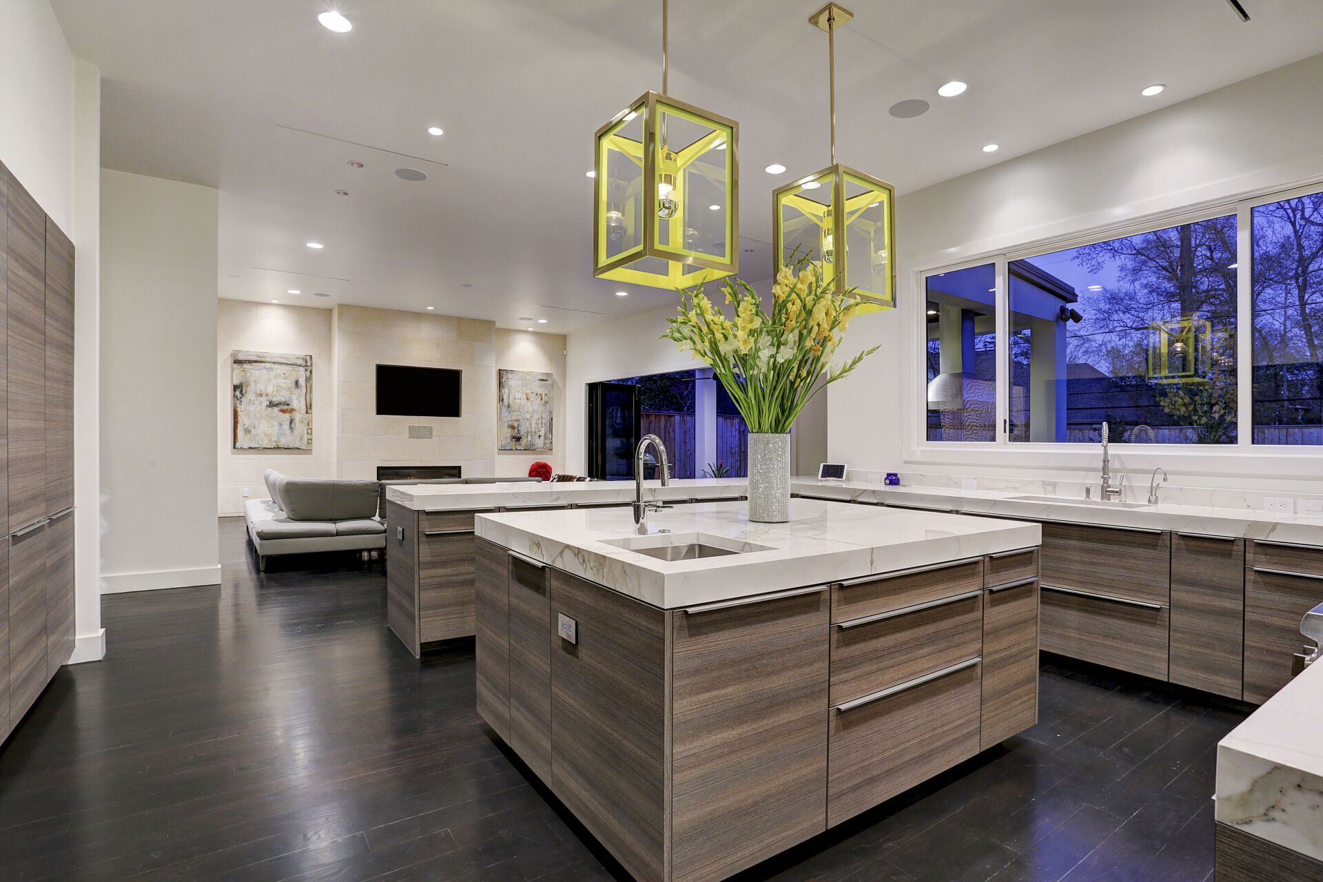 There is a large island in the middle of the kitchen.