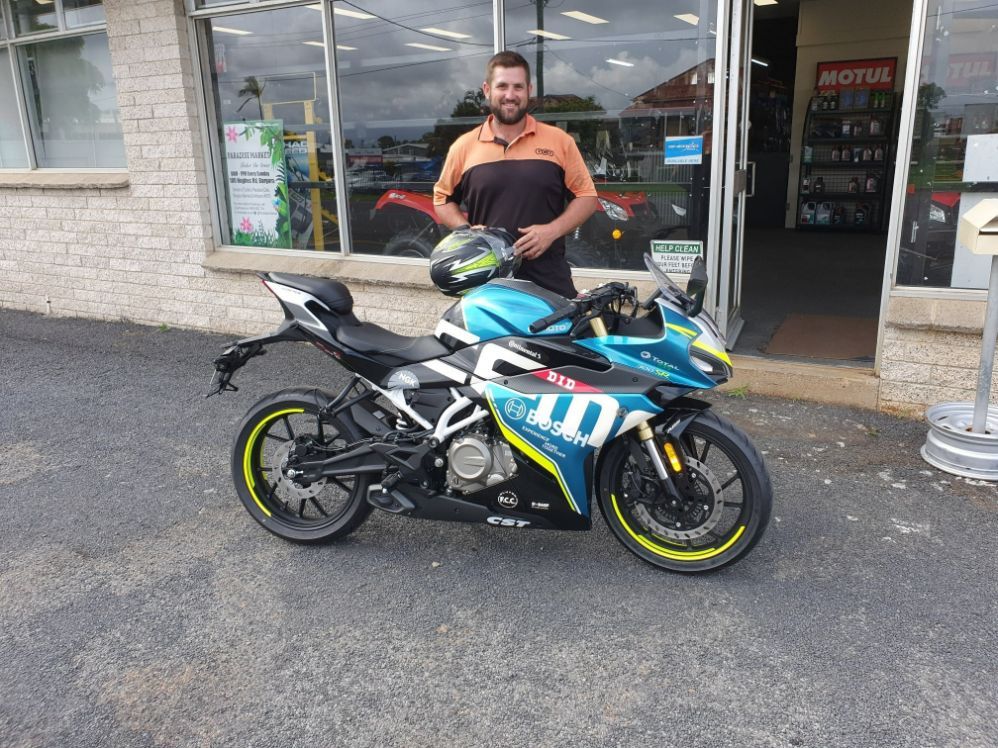 Red Motorbike — Motorbikes in Bundaberg