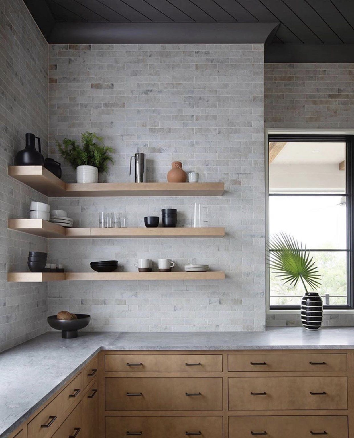 Image of kitchen designed by Luxcorp