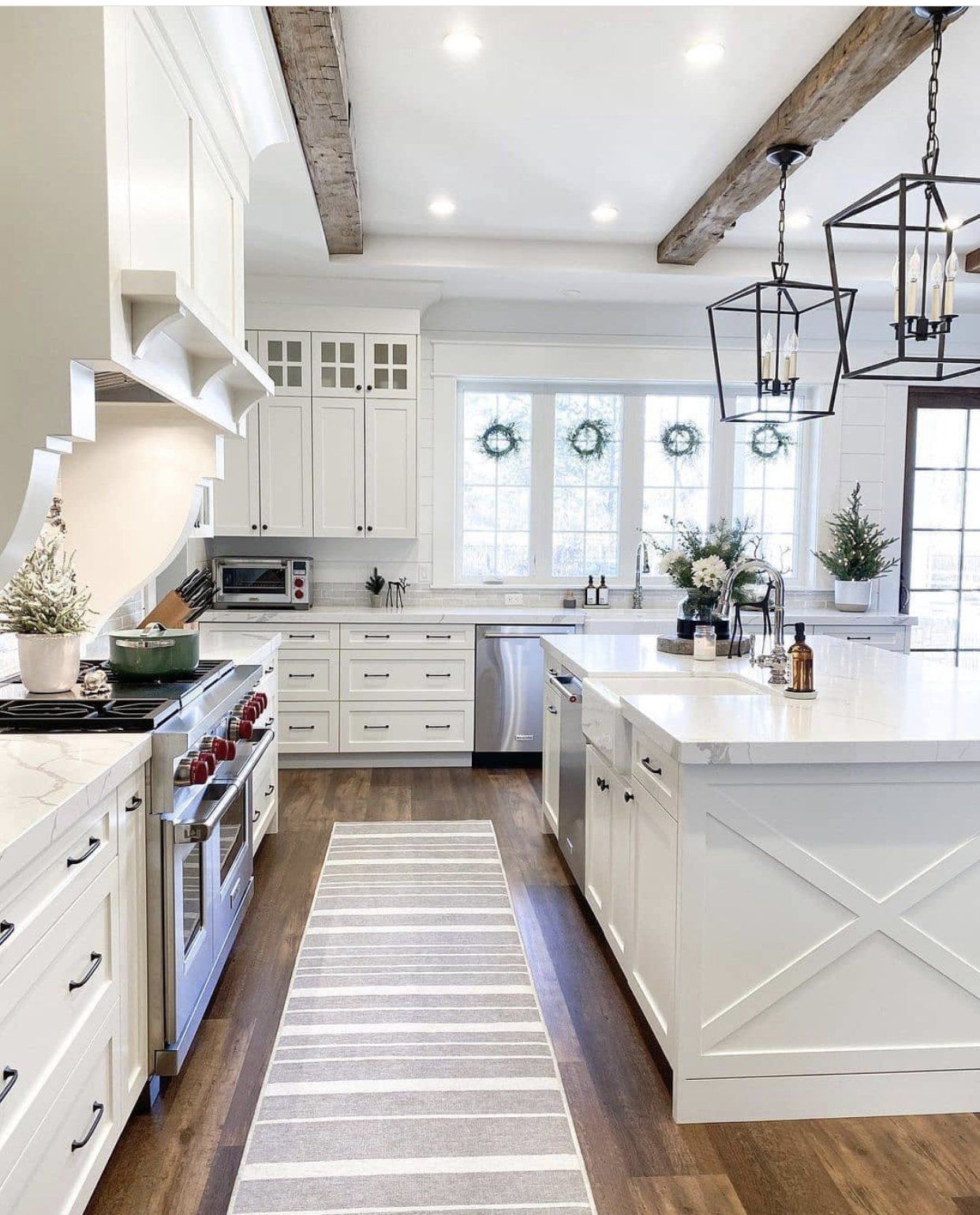 Image of kitchen  spaces designed by Luxcorp