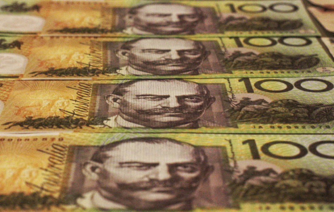 A Row of 100 Dollar Bills — MoneySmith Group In Kingscliff, NSW