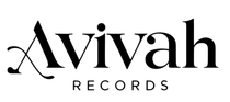 Um logotipo preto e branco para avivah records