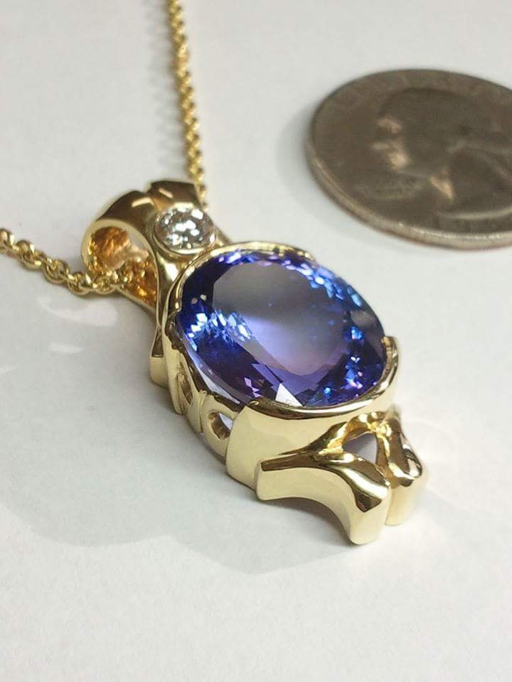 18k Yellow Gold Tanzanite Pendant — Champaign, IL — Robert's: The Fine Art of Jewelry
