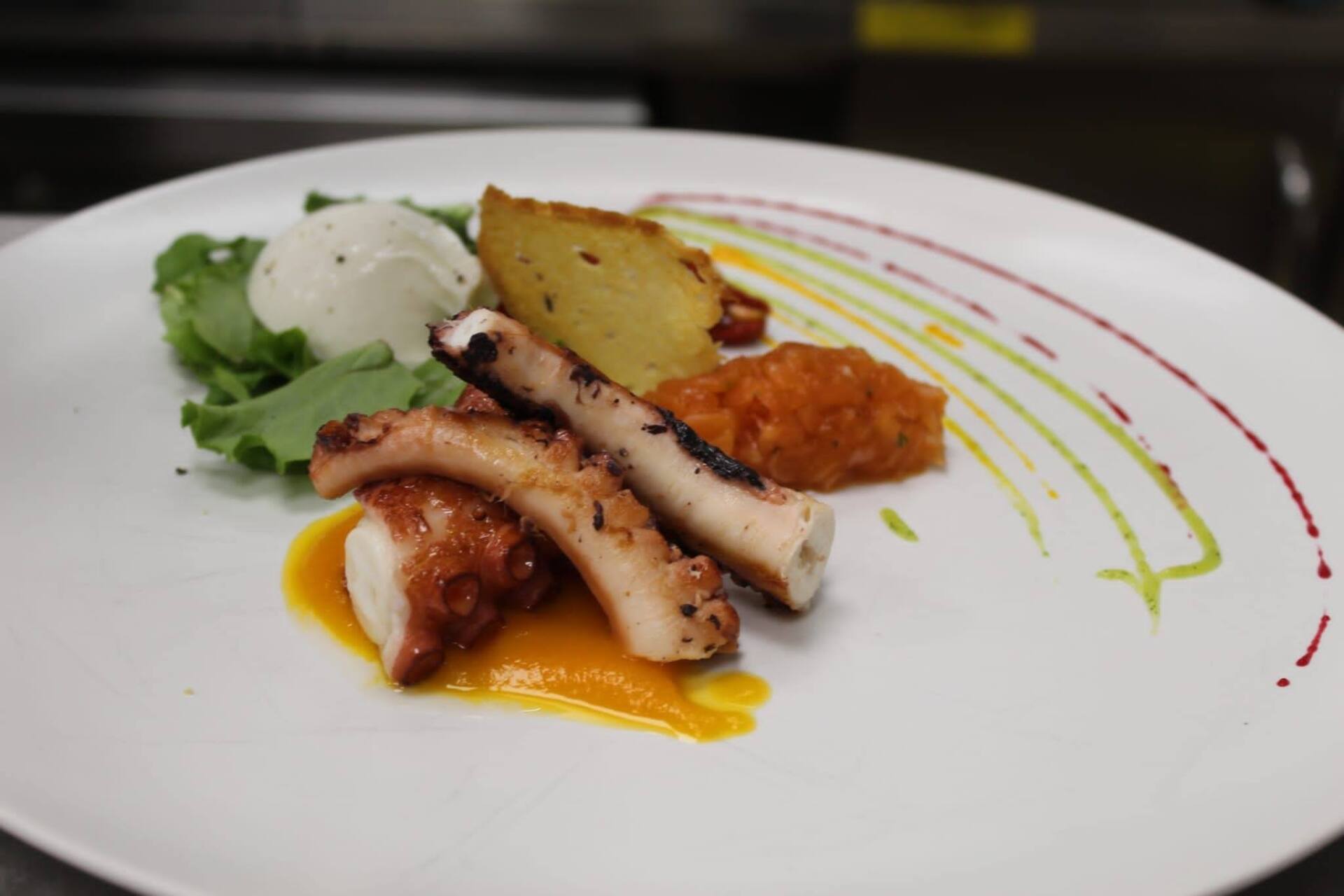 secondo a base di tentacoli di polpo