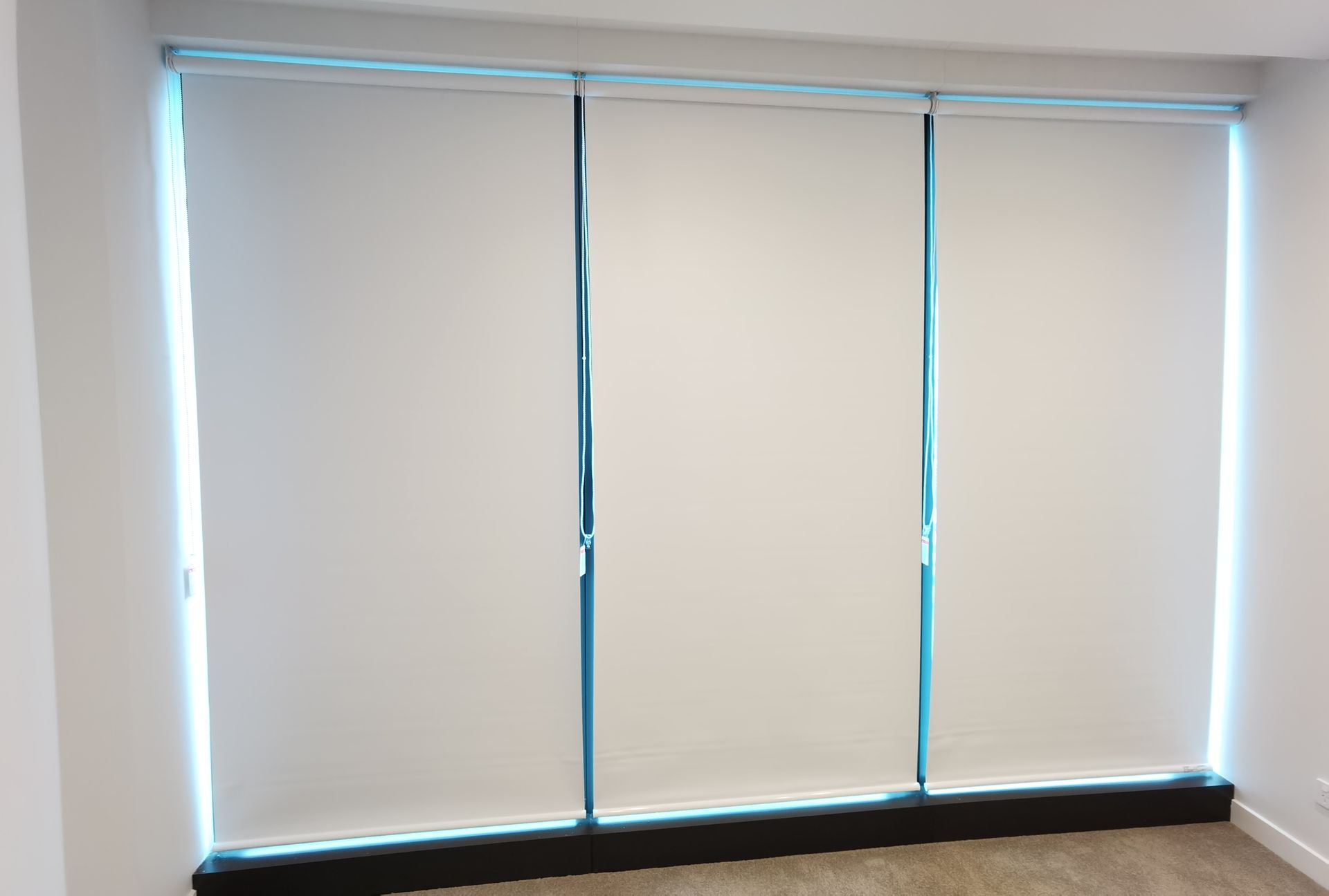 roller custom made blinds gold coast 