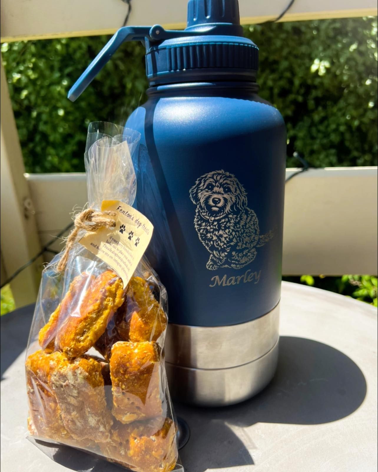 With meaning, remember your beloved pet