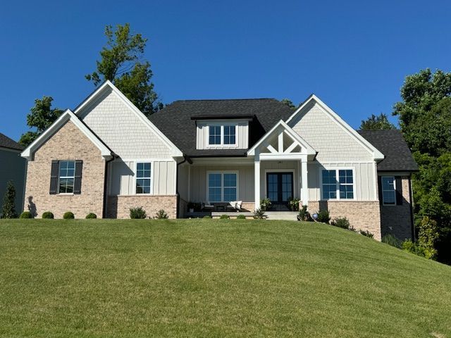 White House with Siding — Pewee Valley, KY — Tracee Dore Builders