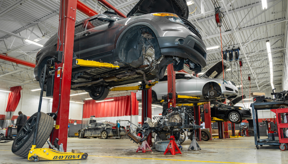 Garage | Legend Motors