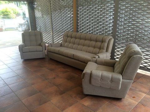 Lounge (Before) — Before and After Project in Gordonvale, QLD