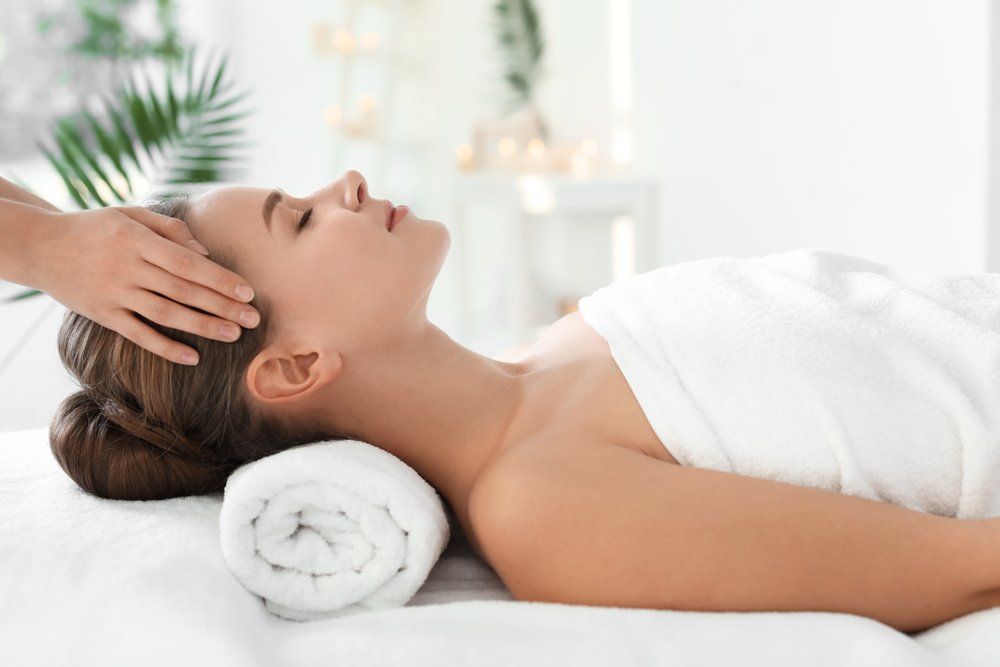 MASSAGES