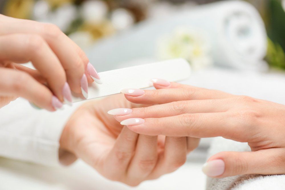NAIL SERVICE