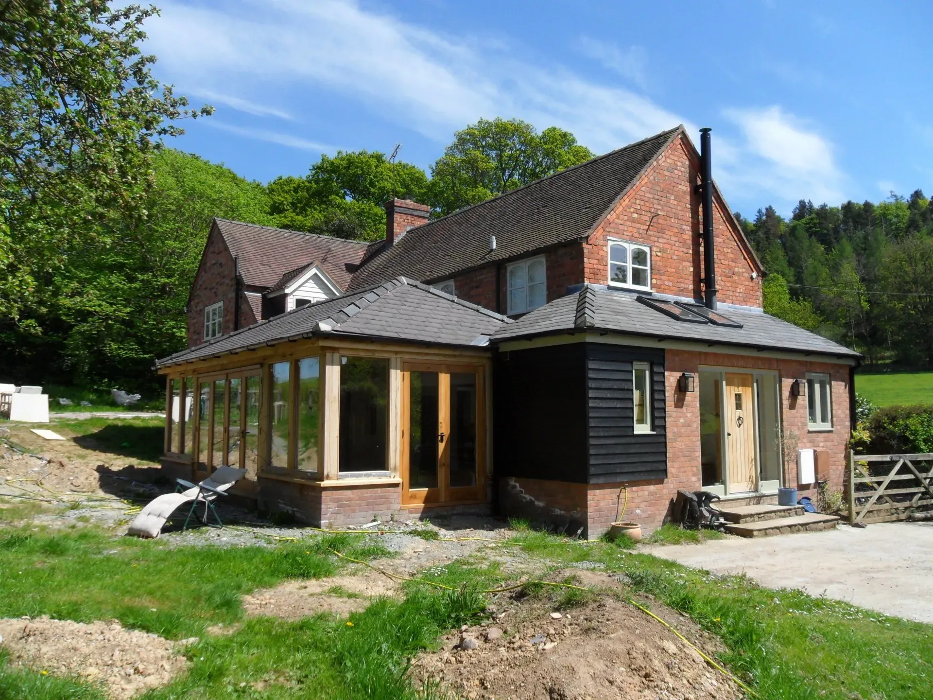 Detached house with extension