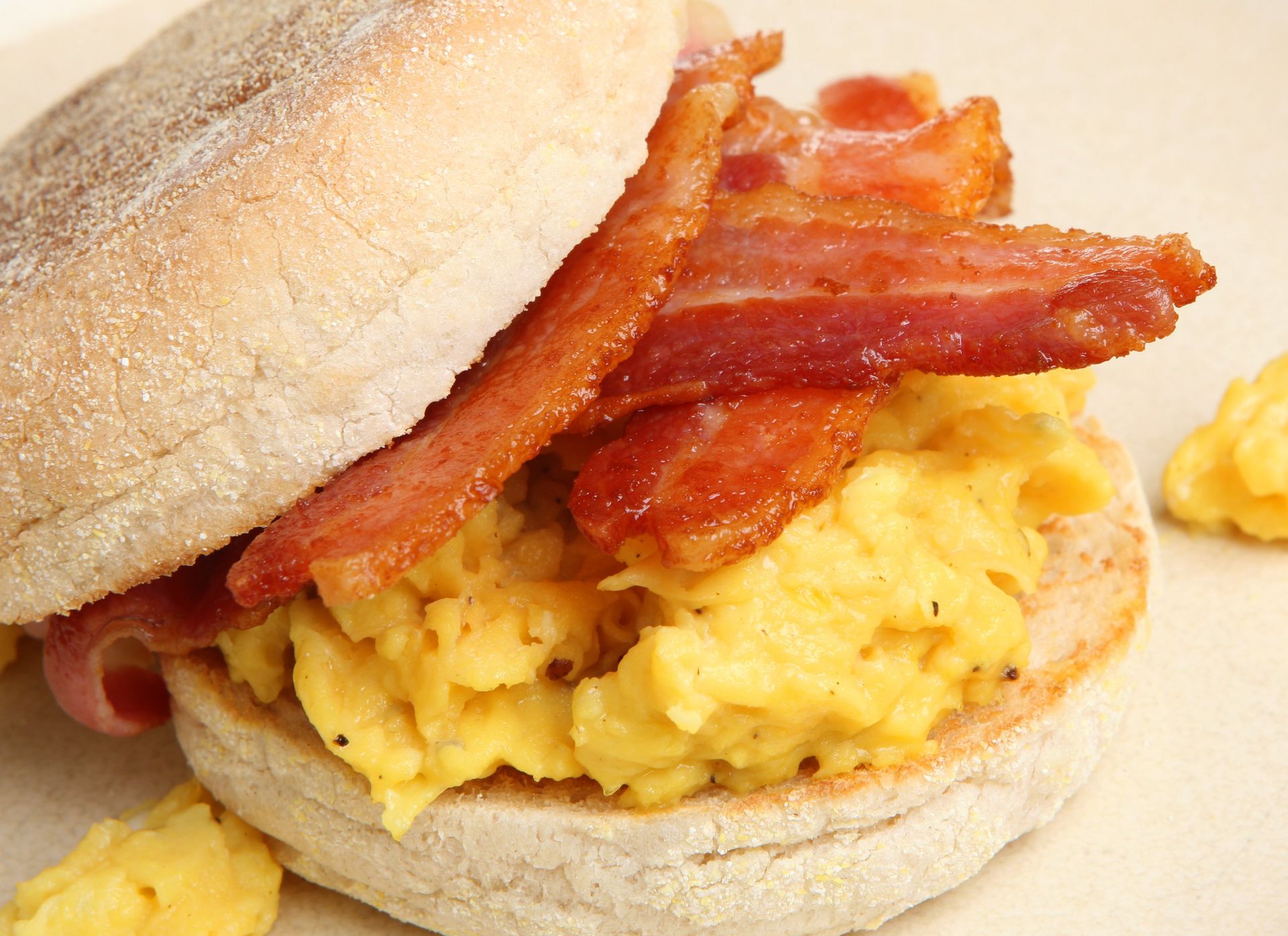English Muffin breakfast sandwich with bacon and egg