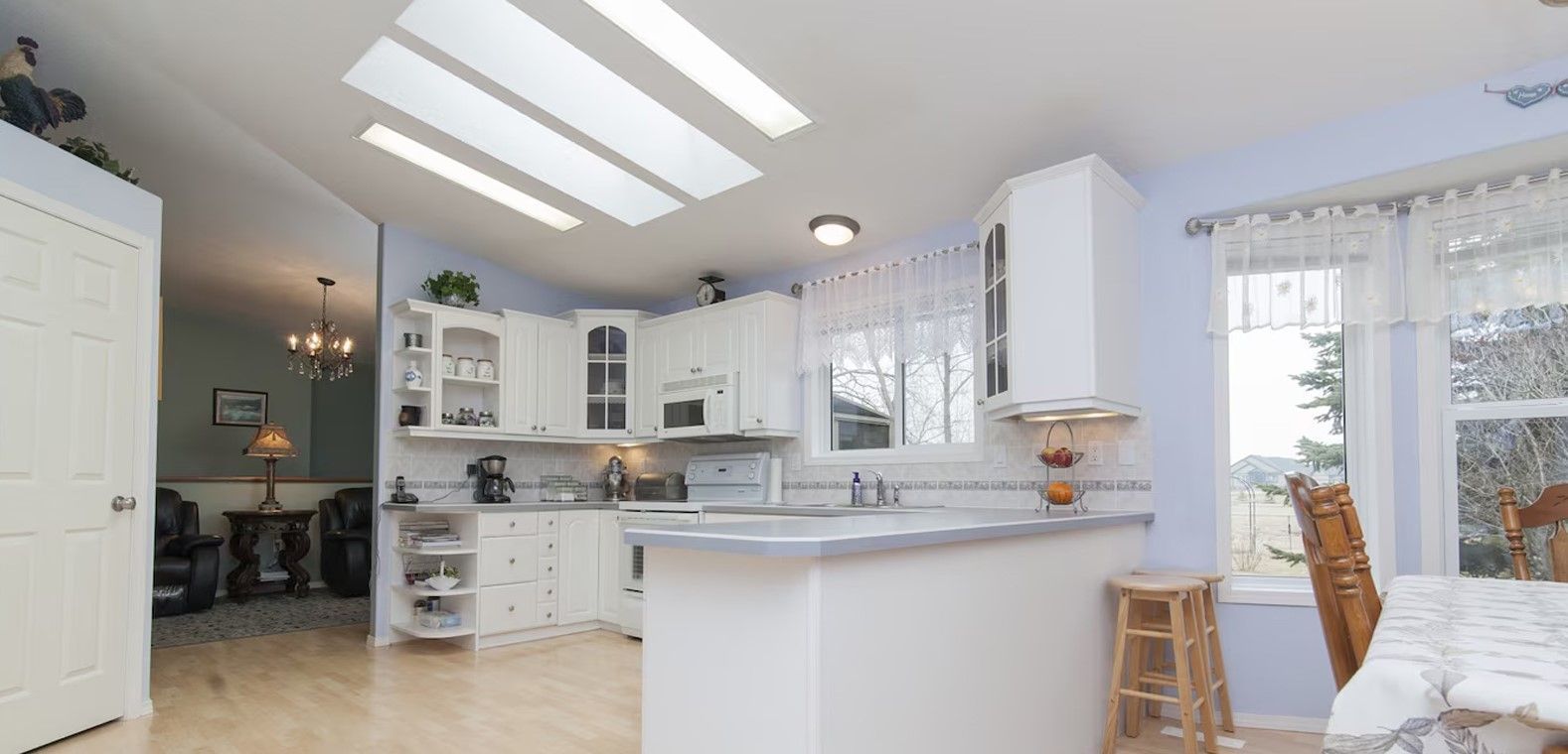 White Kitchen