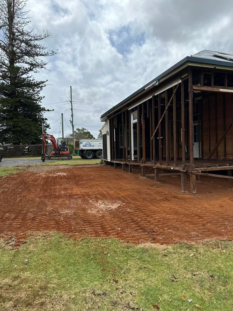 Ongoing Demolition Of An Old House — Ballina Demolitions In Lismore, NSW
