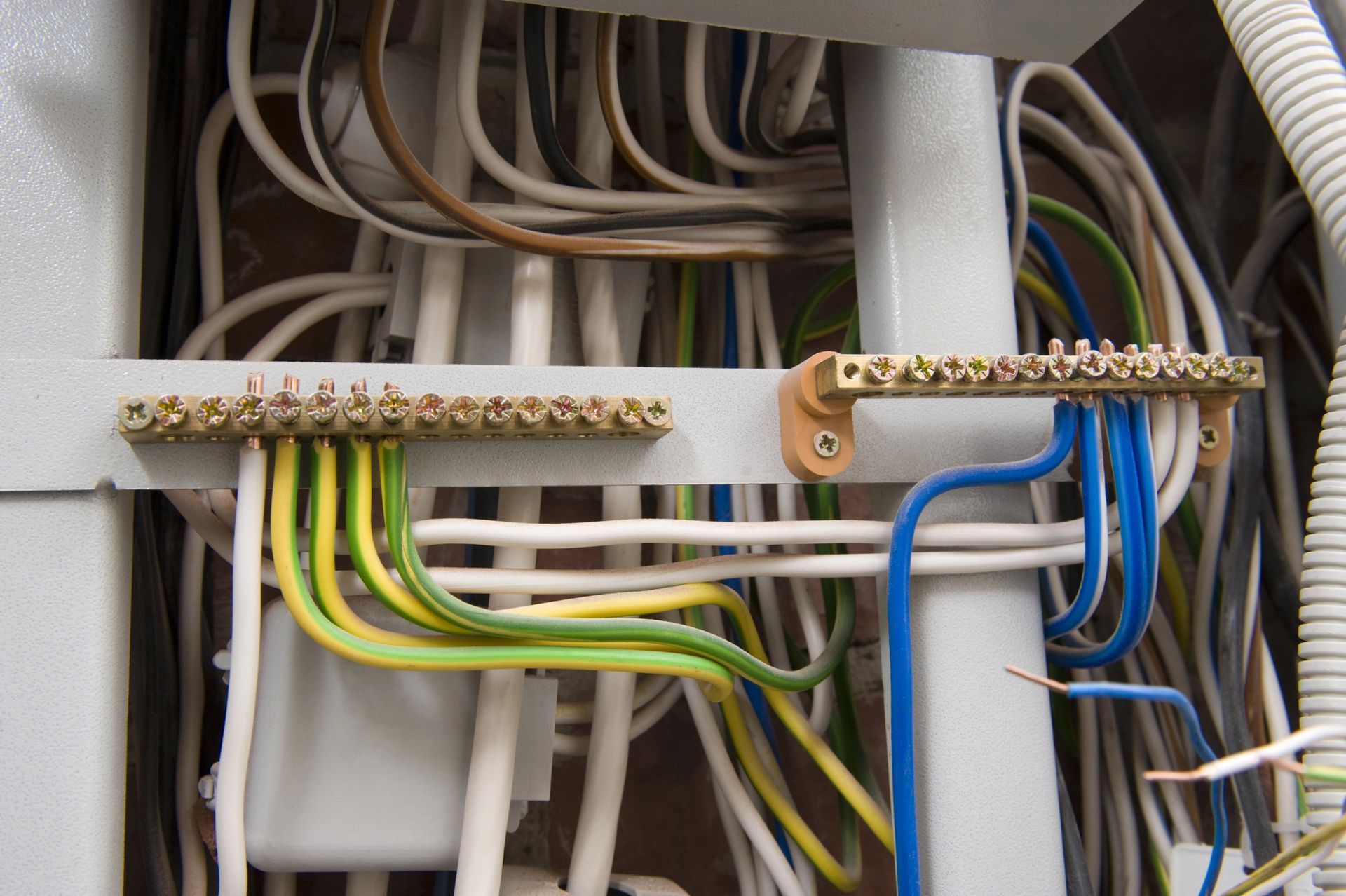 Sähköpalvelu Uusimaa